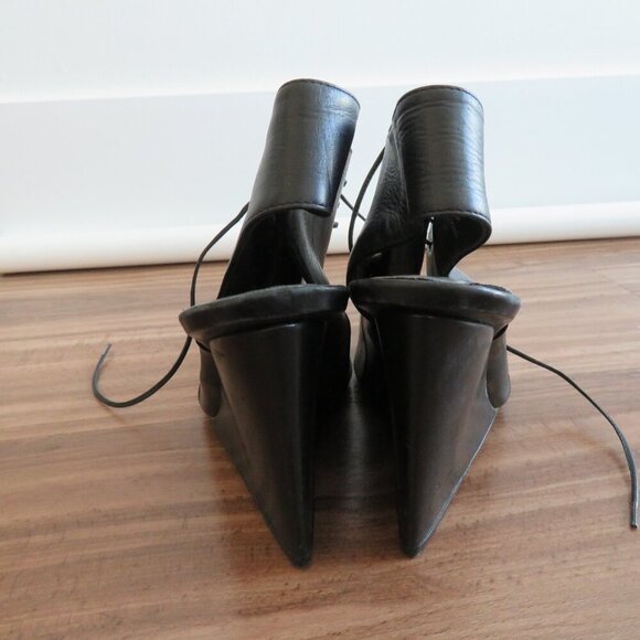 VINTAGE CHRISTIAN DIOR Black Gray Suede Leather Point Toe Wedge Slingback Shoes - Picture 10 of 16